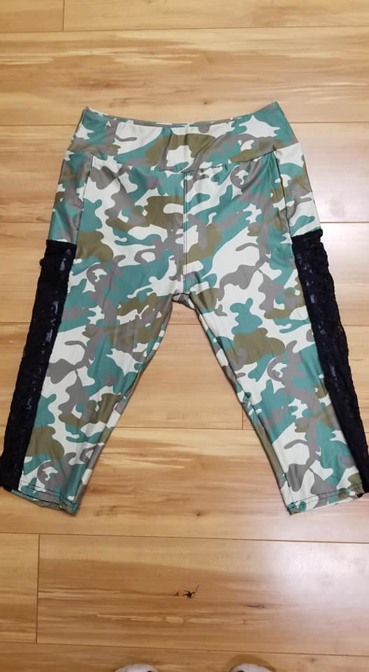 CAMO LACE KNEE FULL/DIPPED LACE CAPRI/SIDE LACE CAPRI