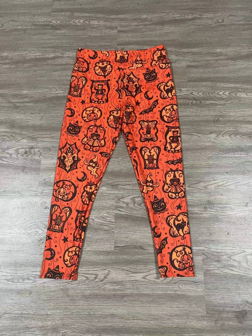 Marionette Theater Johanna Parker Exclusive Leggings